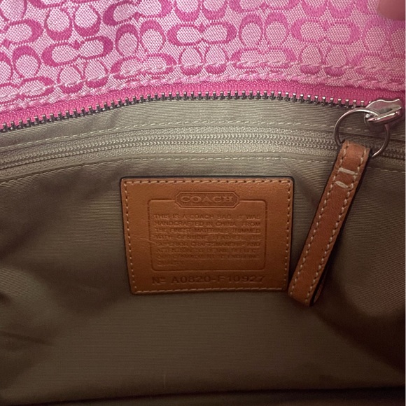 Vintage Coach #F10927 Signature Soho Purse PINK RARE - Picture 6 of 10